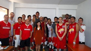 THE ONLY ROSE AMONG THE THORNS The author with the San Miguel Beermen in one of their consultations